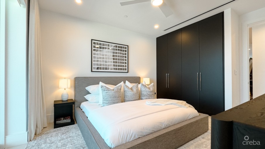 AQUA RESIDENCE 7 - LUXURY SEVEN MILE BEACH CONDO (FULLY FURNISHED) - Image 13