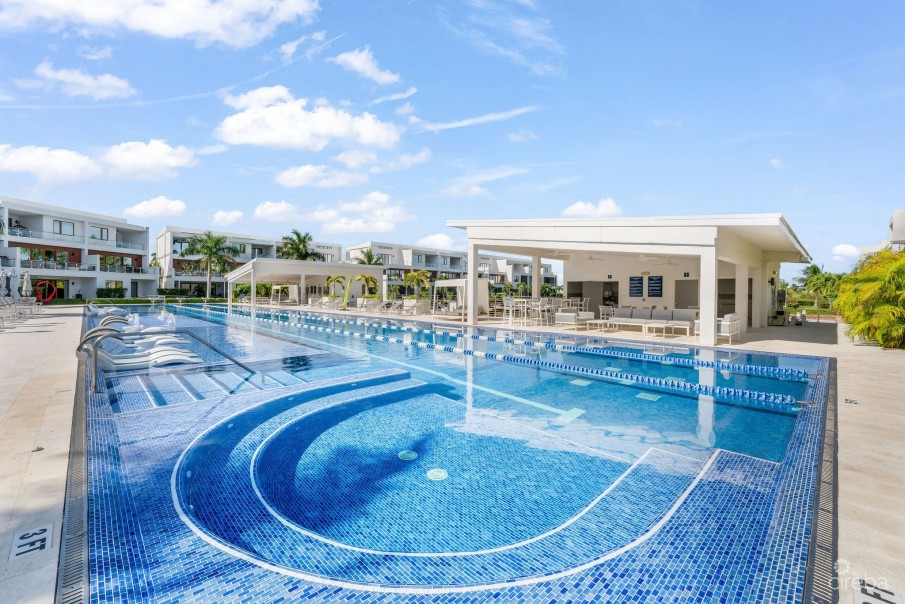 CANAL VIEW BEAUTIFUL ARVIA 3 BED WITH BOAT DOCK - Image 20