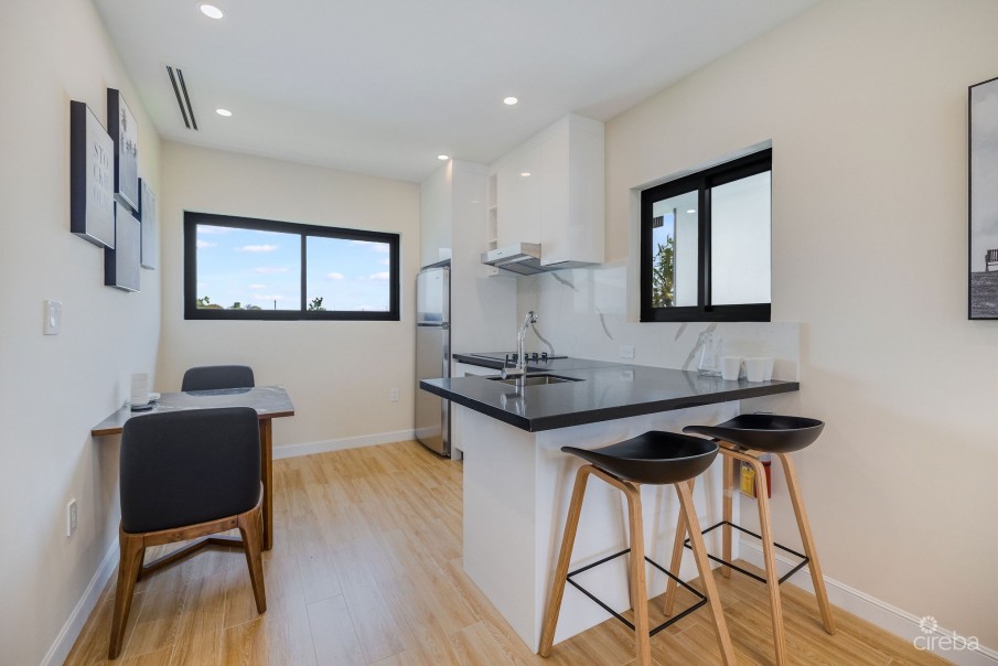 ARZA WEST BAY RUBY– UPGRADED FULLY FURNISHED 1-BED CORNER UNIT - Image 5