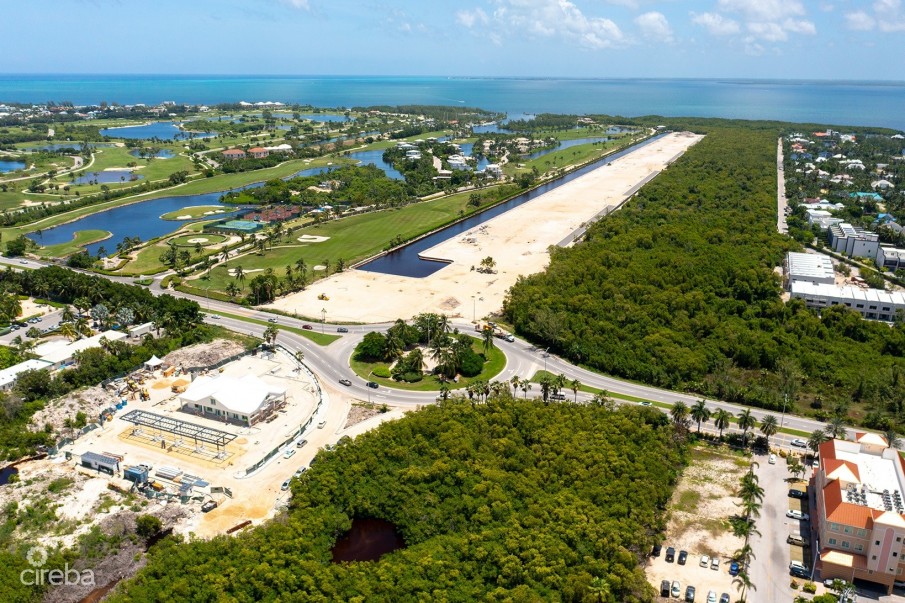 BAYVIEW LOT 12 - A COVETED ADDRESS IN THE HEART OF SEVEN MILE BEACH - Image 4