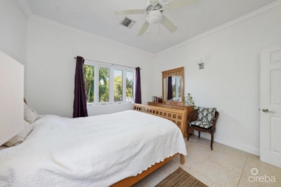 THE MANGO HOUSE, BEACH BAY - Image 10