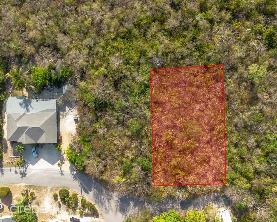 BEACH BAY LOT - 0.34 ACRE IN NATURE'S CIRCLE - Image 1
