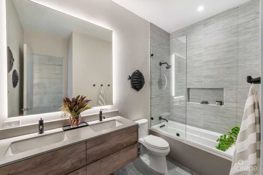BELLA ROCCA, EAST END LUXURY VILLA - Image 6