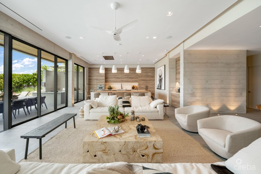 BELLA ROCCA, EAST END LUXURY VILLA - Image 17