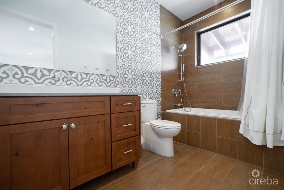 BELLA VISTA - UNPARALLELED OCEAN VIEWS - Image 23