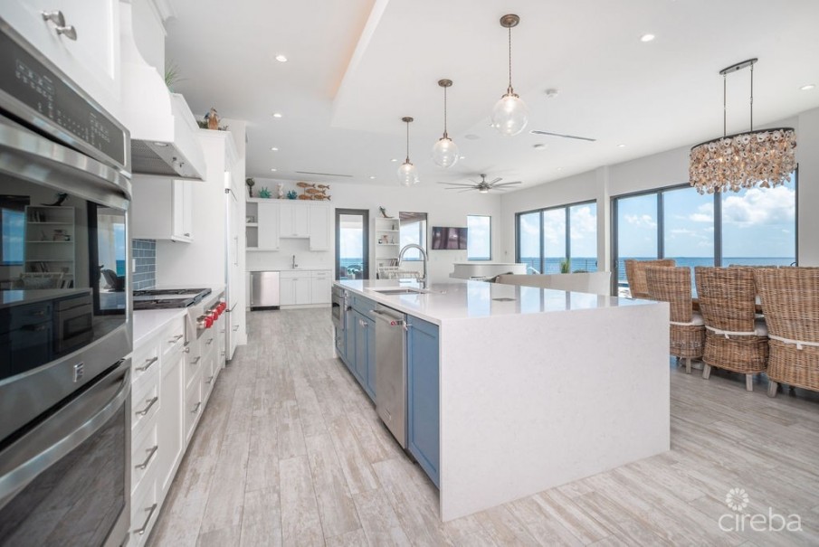 BELLA VISTA - UNPARALLELED OCEAN VIEWS - Image 7