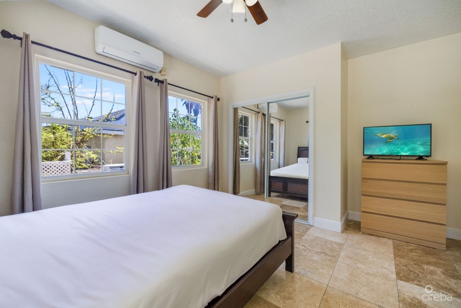 BODDEN TOWN BEACH VIEW HOME - Image 6