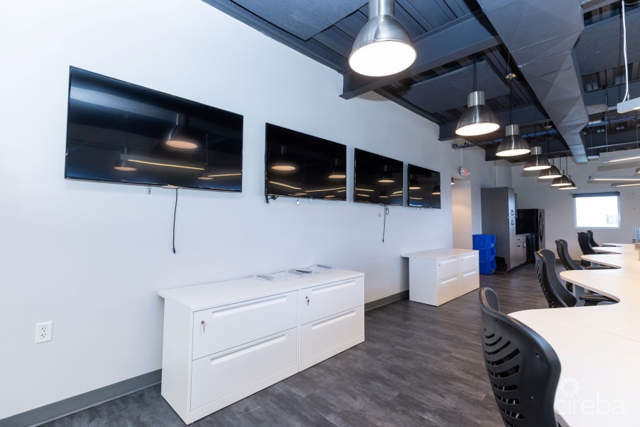 BREEZY CASTLE SECOND FLOOR OFFICE SPACE - Image 3