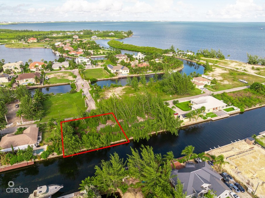 CANAL FRONT PARCEL - SUNRISE LANDING - Image 3