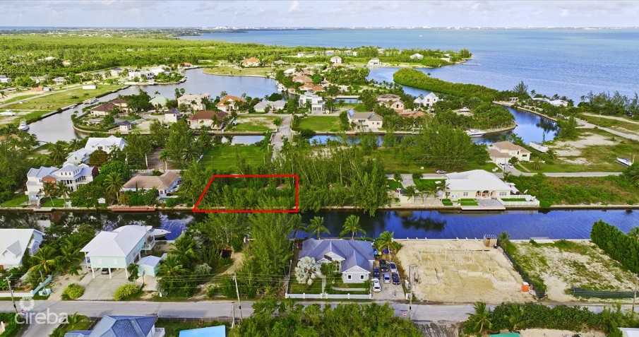 CANAL FRONT PARCEL - SUNRISE LANDING - Image 1