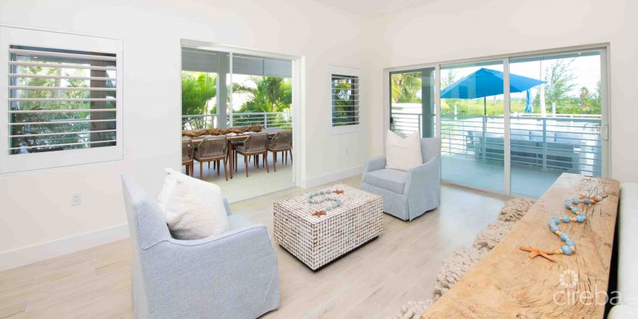 CARIB SUN - EXQUISITE WATERFRONT ESTATE W /GUESTHOUSE IN CAYMAN KAI - Image 19
