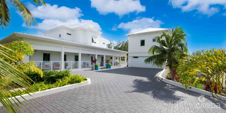 CARIB SUN - EXQUISITE WATERFRONT ESTATE W /GUESTHOUSE IN CAYMAN KAI - Image 12