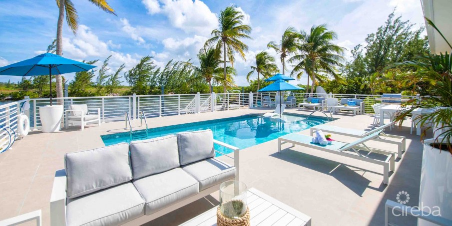 CARIB SUN - EXQUISITE WATERFRONT ESTATE W /GUESTHOUSE IN CAYMAN KAI - Image 3