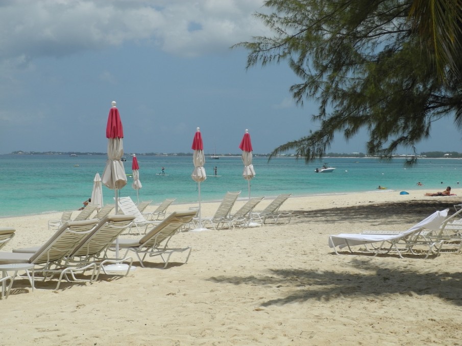 CARIBBEAN CLUB - Image 4
