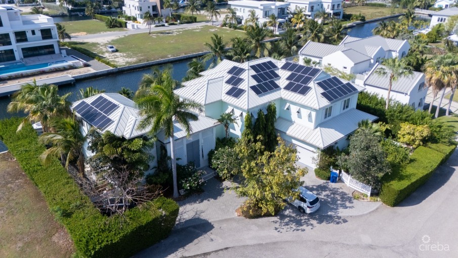 CASA BELLA – WATERFRONT RESIDENCE IN CRYSTAL HARBOUR - Image 1