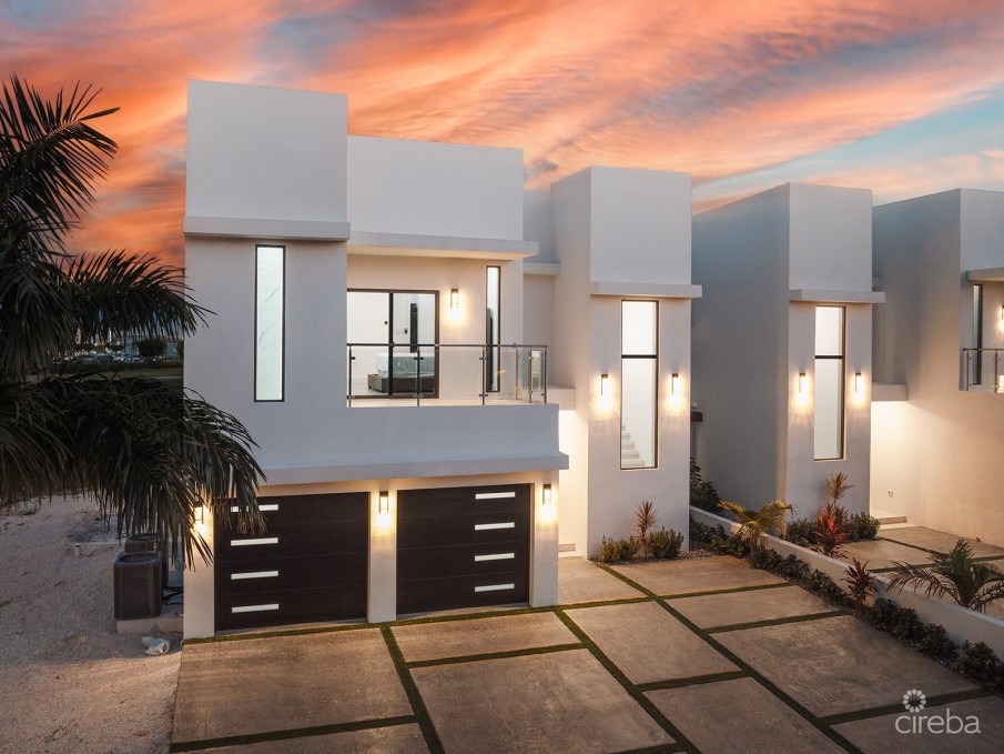 CASA BLANCA - Image 6