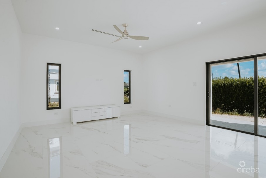 CASA BLANCA - Image 11