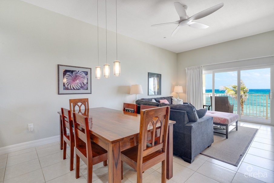 CASTAWAY COVE – 2 BED BEACHFRONT PENTHOUSE CONDO - Image 14