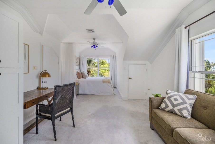 COASTAL ESCAPE – EXECUTIVE WATERFRONT LIVING - Image 11