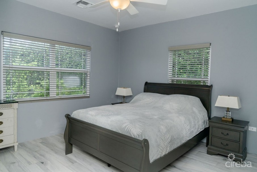 LAKEFRONT - UPGRADED 3BEDS COCONUT VILLAGE HOME - Image 6