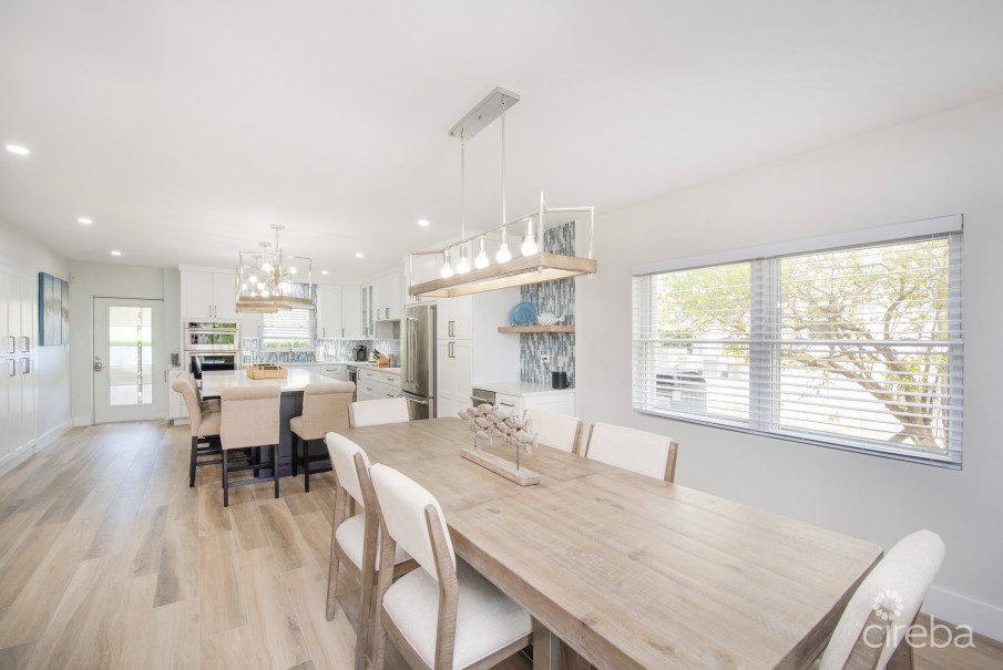 CORAL BAY VILLAGE - Image 9