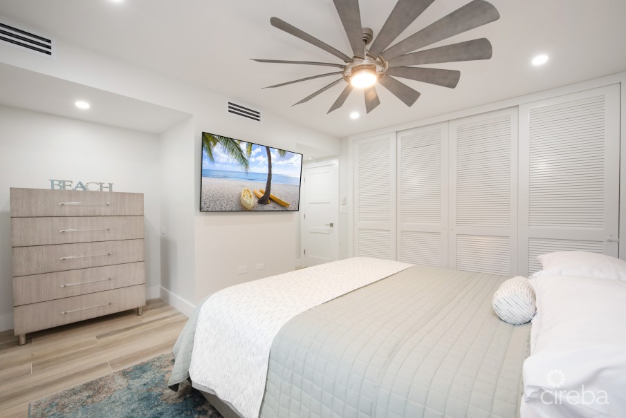 CORAL BAY VILLAGE - Image 30