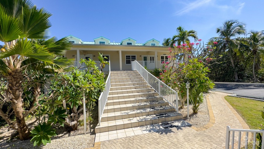 CORAL BAY VILLAGE - Image 10