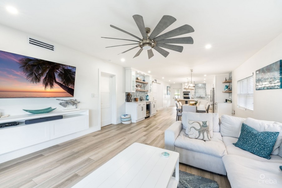CORAL BAY VILLAGE - Image 14