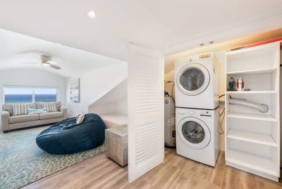 CORAL BAY VILLAGE - Image 33