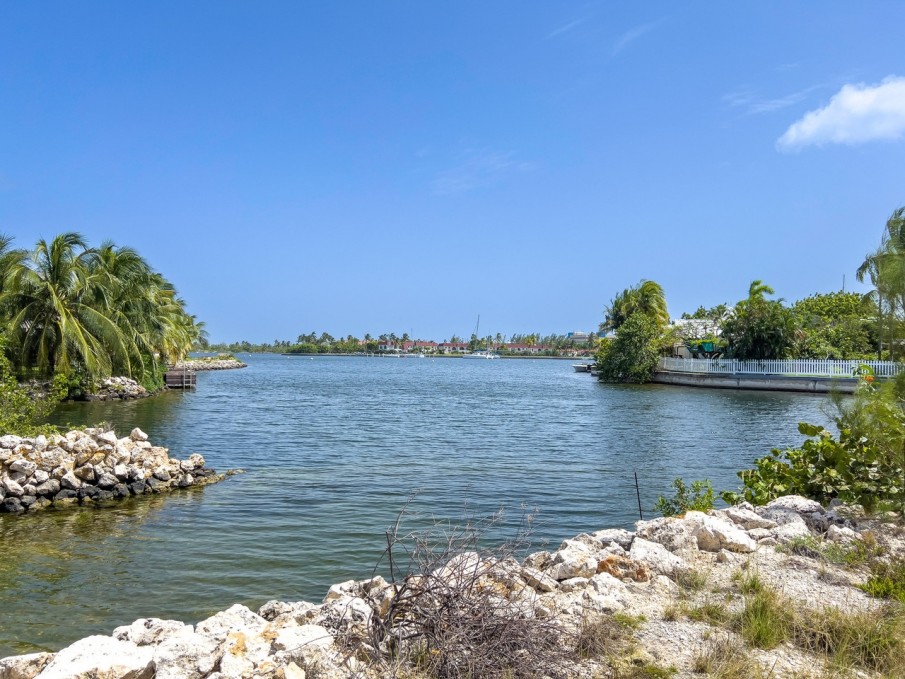 CRYSTAL HARBOUR CANAL FRONT LAND - Image 2