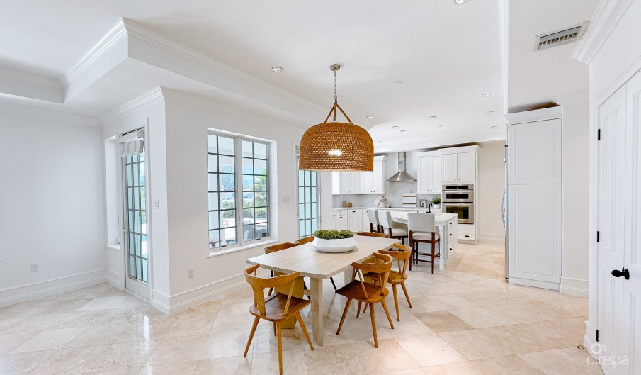 CRYSTAL HARBOUR LUXURY HOME - Image 12