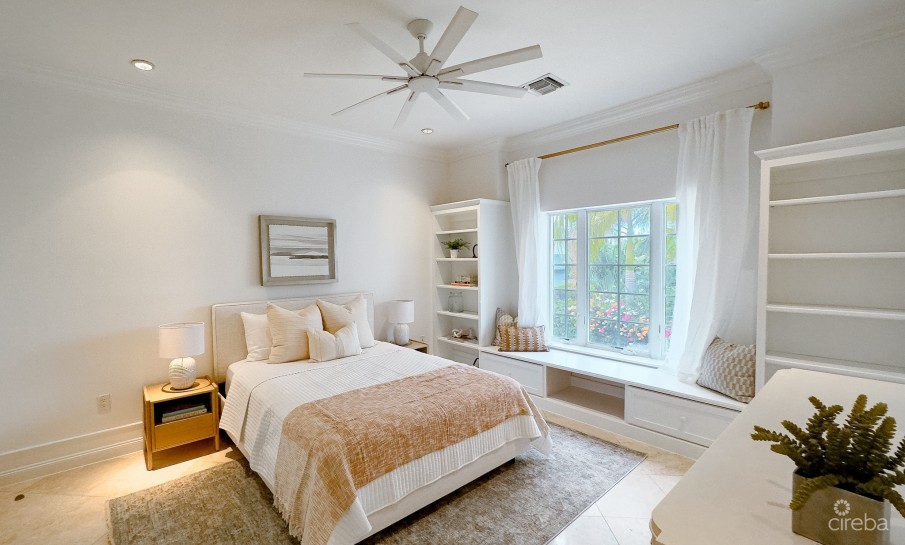 CRYSTAL HARBOUR LUXURY HOME - Image 29
