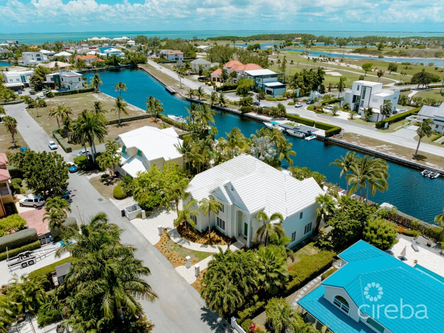 CRYSTAL HARBOUR LUXURY HOME - Image 7
