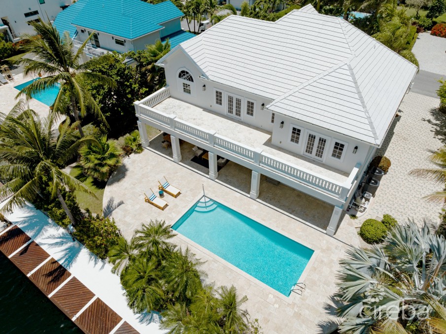 CRYSTAL HARBOUR LUXURY HOME - Image 5