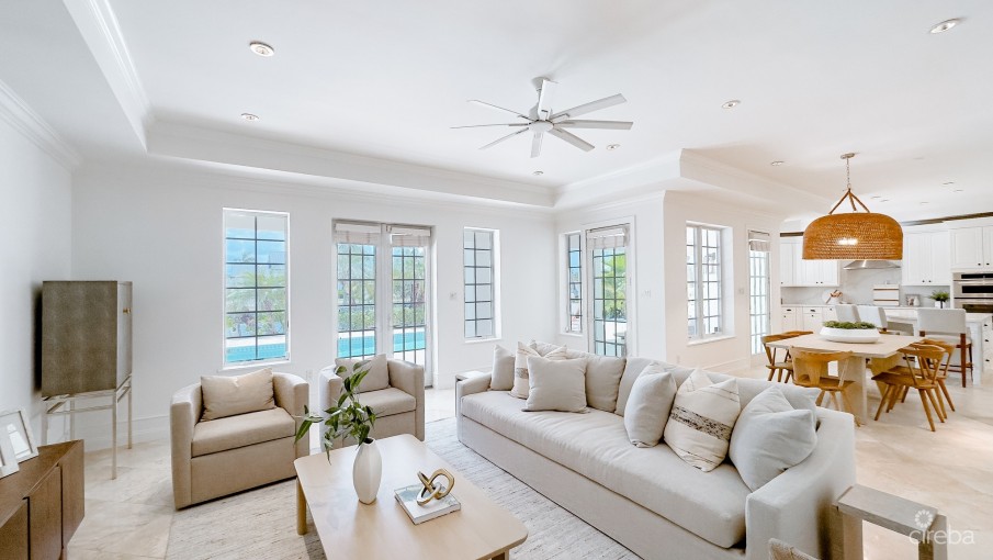 CRYSTAL HARBOUR LUXURY HOME - Image 25