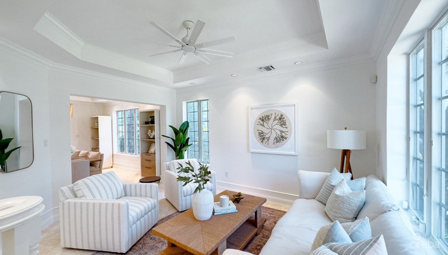 CRYSTAL HARBOUR LUXURY HOME - Image 21