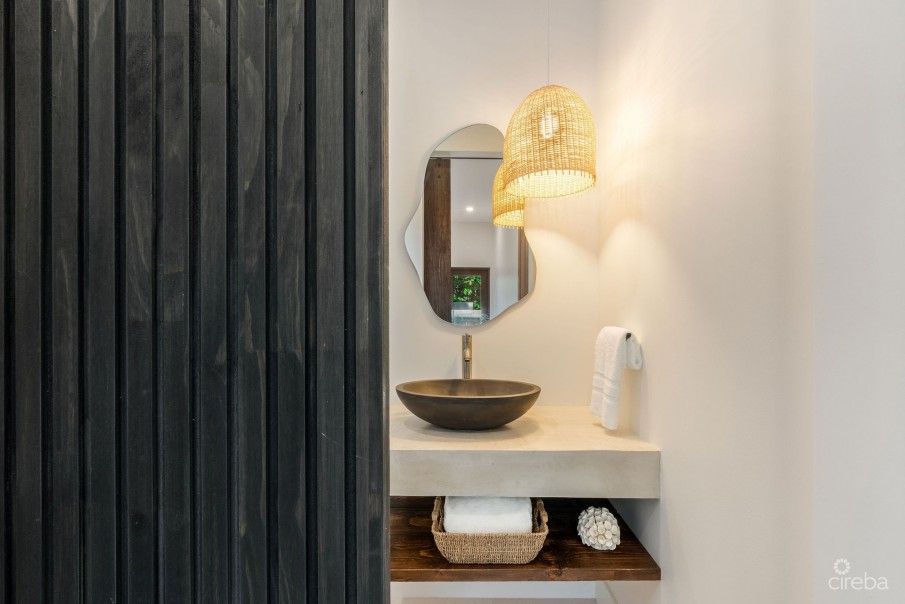 HALCYON POINT - EXPERIENCE  LUXURY FIRSTHAND - Image 25