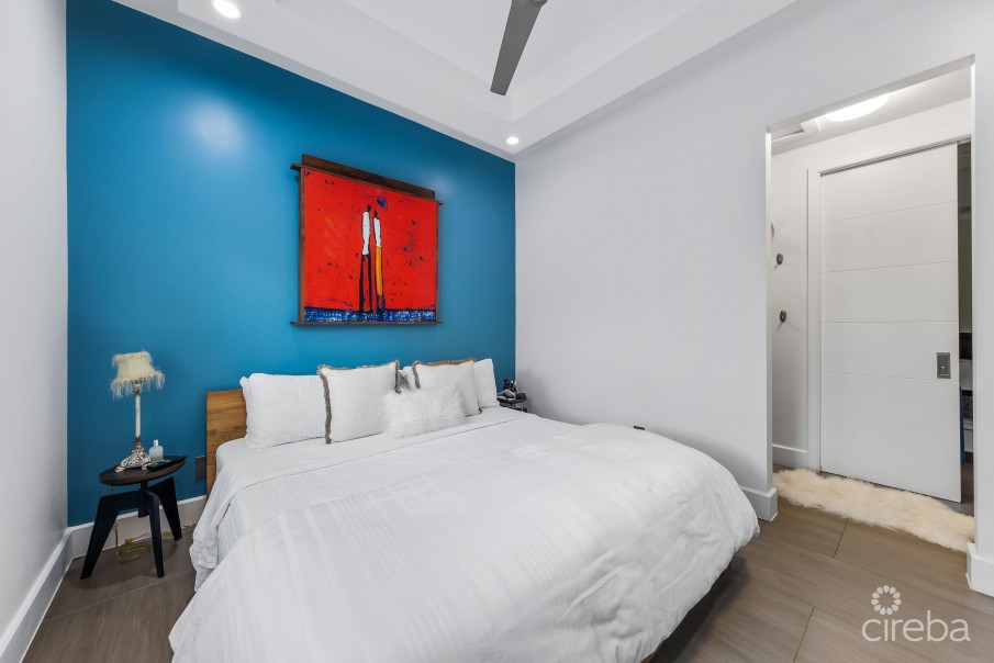 CYPRESS POINT NORTH 103, CRYSTAL HARBOUR - Image 4