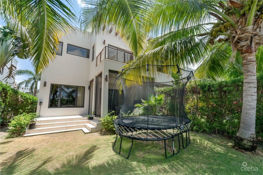 CYPRESS POINTE NORTH 303, CRYSTAL HARBOUR VILLA - Image 14