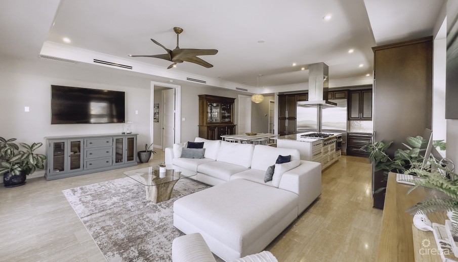 GOVERNORS HARBOUR- THE DRAKE PENTHOUSE - Image 5