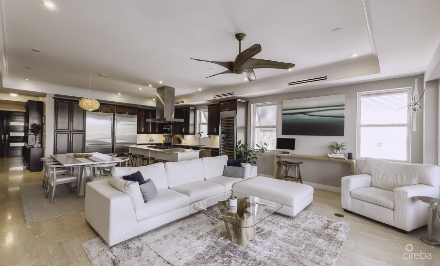 GOVERNORS HARBOUR- THE DRAKE PENTHOUSE - Image 4