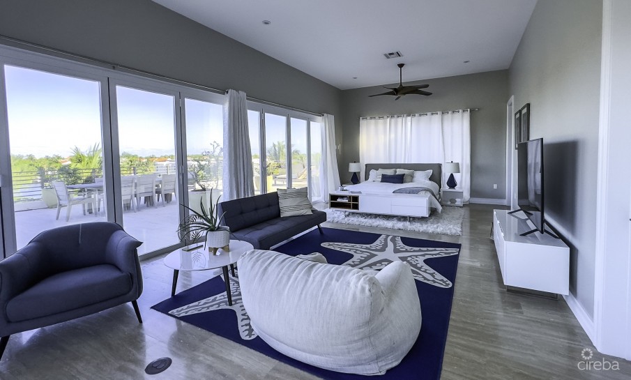 GOVERNORS HARBOUR- THE DRAKE PENTHOUSE - Image 15