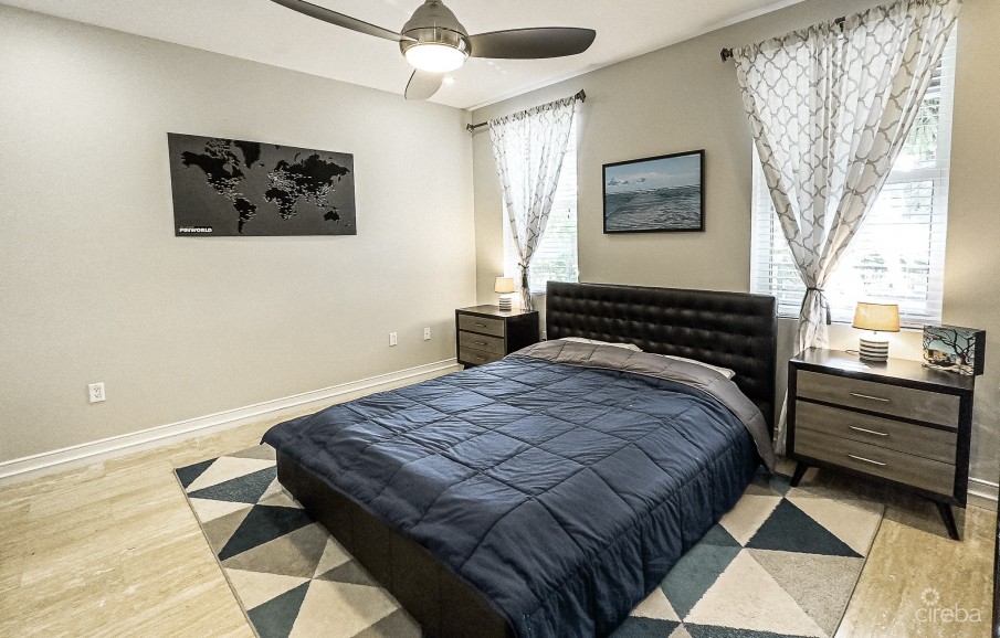 GOVERNORS HARBOUR- THE DRAKE PENTHOUSE - Image 13