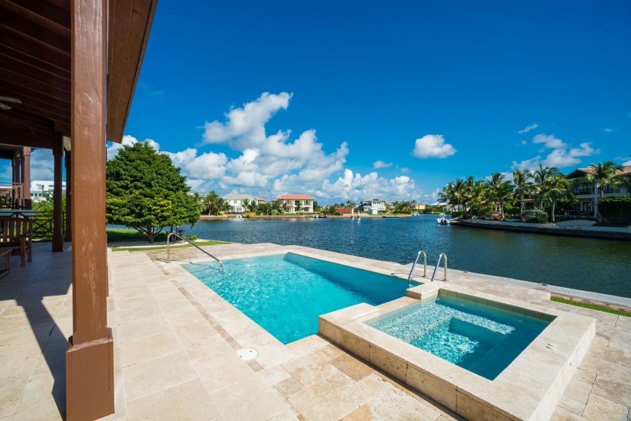 GRAND HARBOUR HOME - Image 2