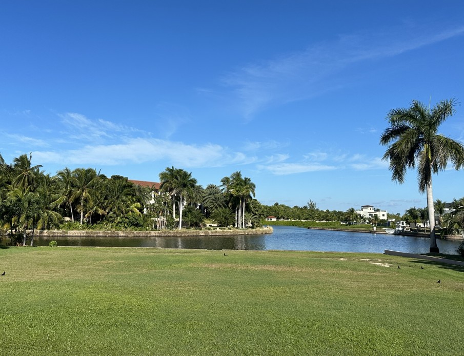 GRAND HARBOUR CANAL FRONT LAND - Image 2