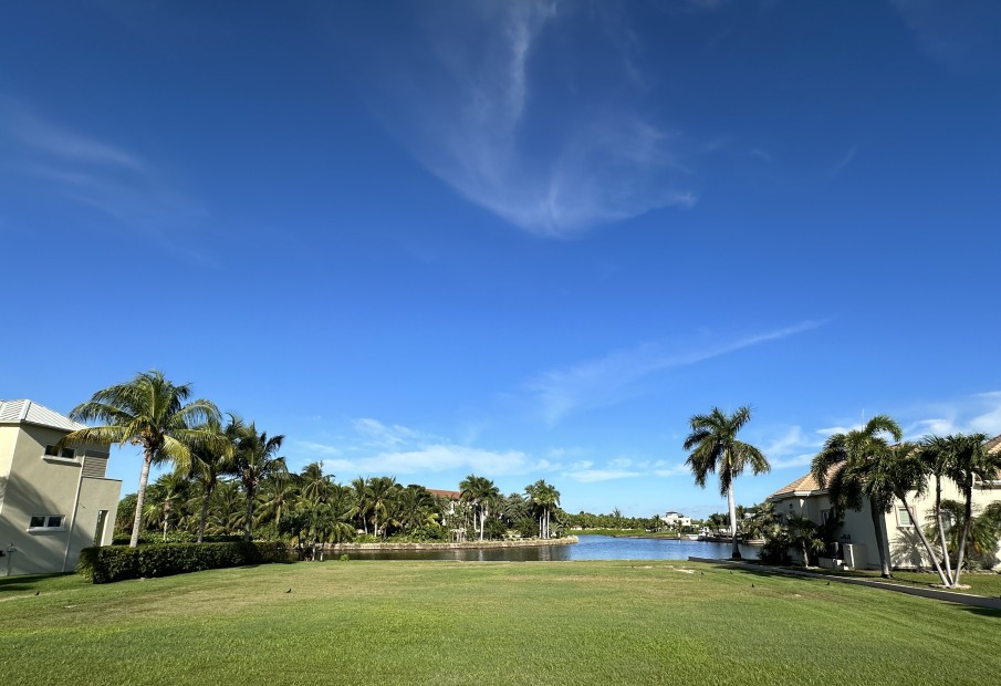 GRAND HARBOUR CANAL FRONT LAND - Image 1