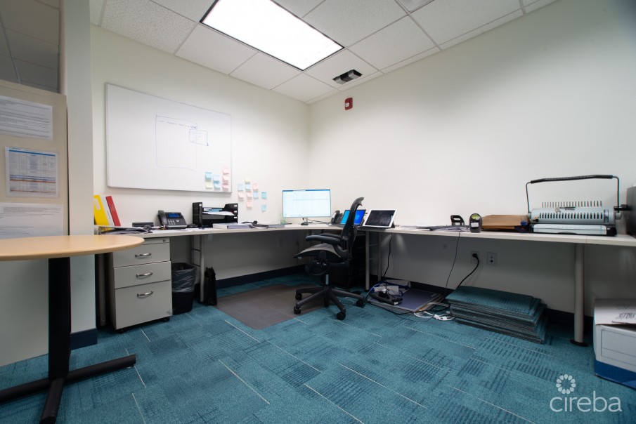 CORPORATE PLAZA - 2 COMMERCIAL UNITS FOR OFFICE SPACE - Image 9