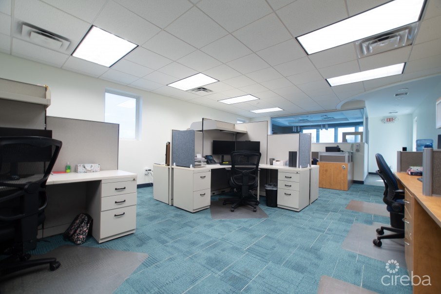 CORPORATE PLAZA - 2 COMMERCIAL UNITS FOR OFFICE SPACE - Image 11