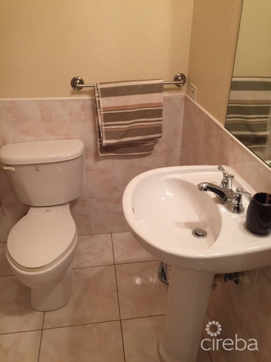 HARVEST AVENUE HOME - Image 13