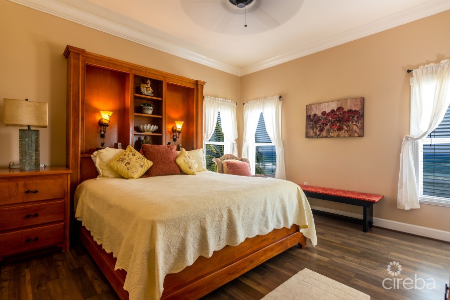 IRISH COTTAGE - Image 18